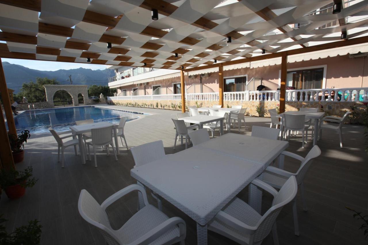 Hotel Riviera Borş Dış mekan fotoğraf