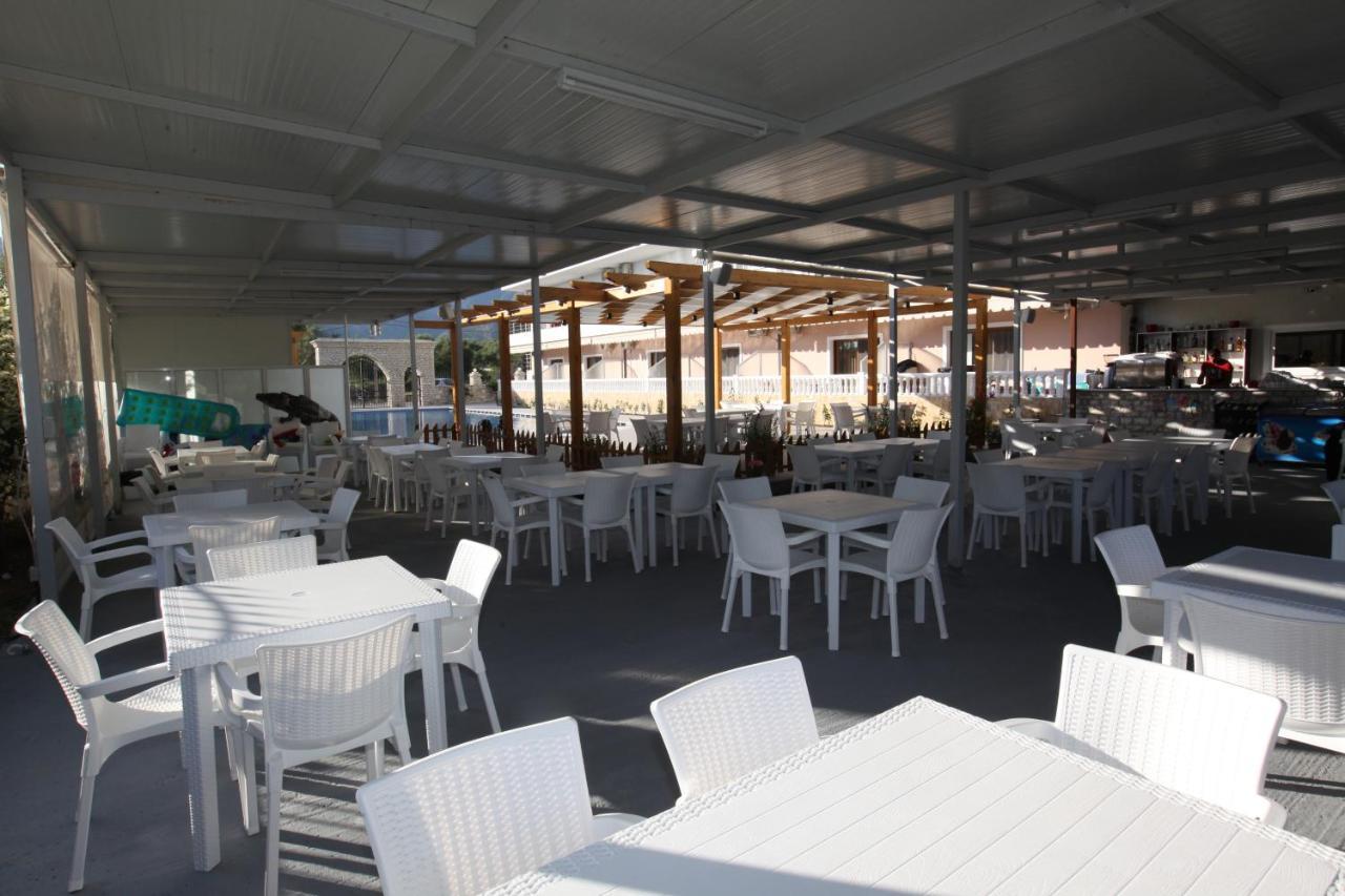 Hotel Riviera Borş Dış mekan fotoğraf