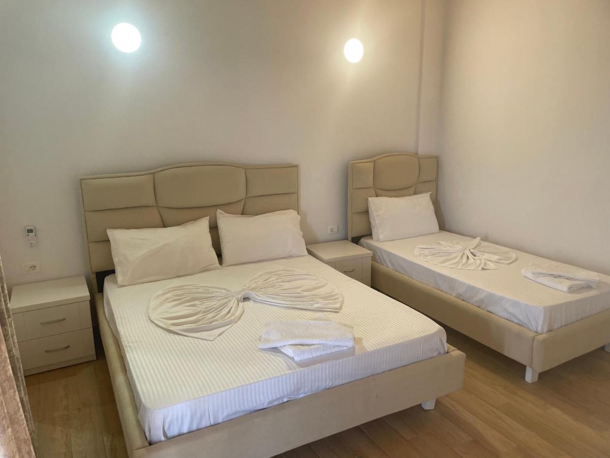 Hotel Riviera Borş Dış mekan fotoğraf